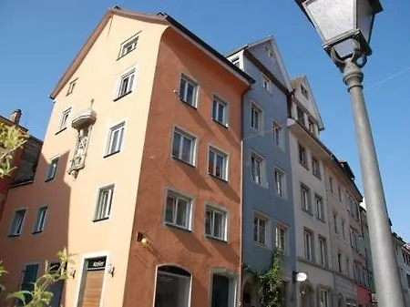 Zumgruenenlindenbaum アパート